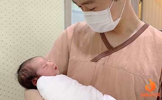 台湾代孕公司龙凤胎多少钱,北京哪里有供卵试管生宝宝机构排卵异常影响生育